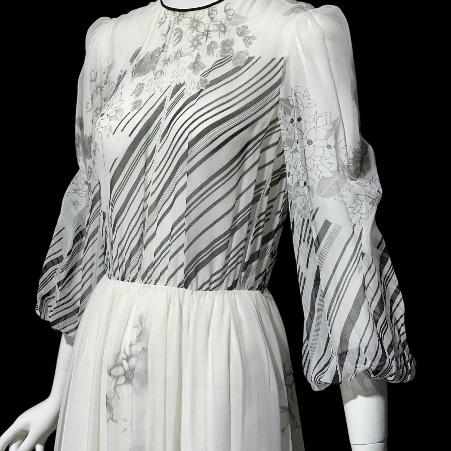 MOLLIE PARNIS by Morty Sussman, vintage 1970s evening dress, chiffon black and white floral poly chiffon gown