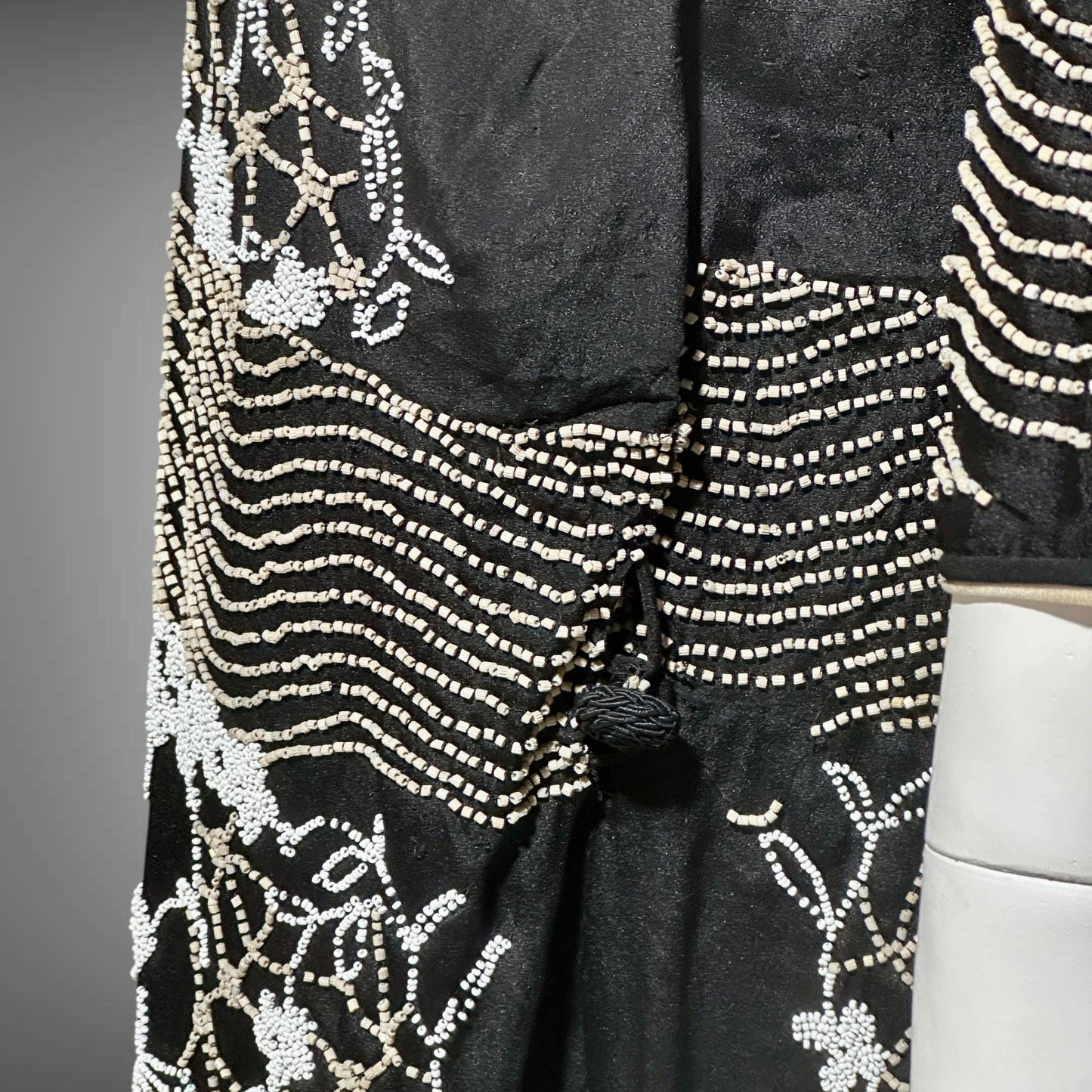 HOUSE OF ADAIR, vintage 1920s dress, black and white shift beaded flapper dress, heavy beading