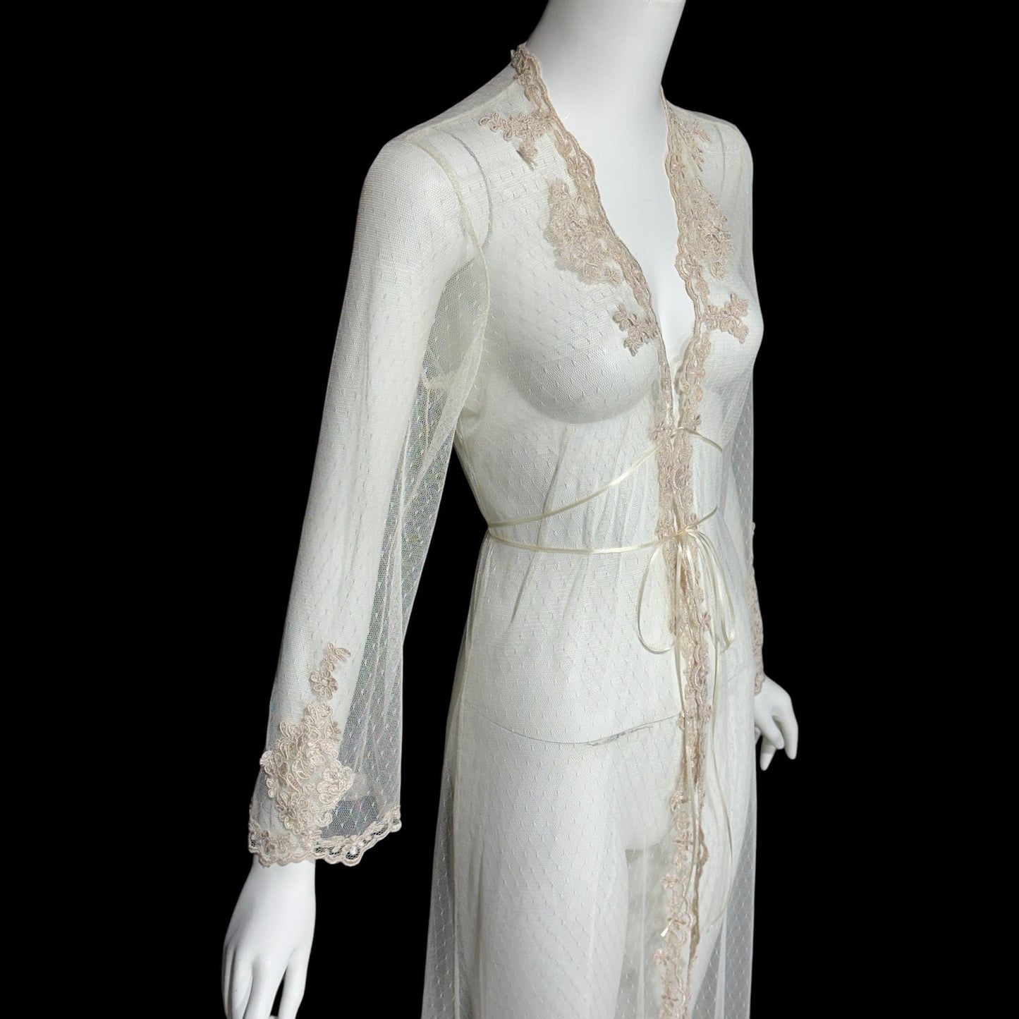 JONQUIL Diane Samandi dressing gown, Bergdorf Goodman 1990s see through feather weight bridal Robe