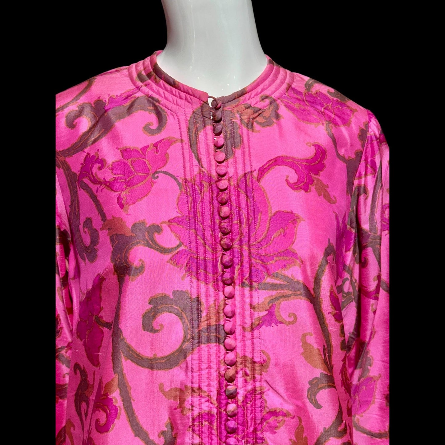 JIM THOMPSON, vintage 1960s Thai Silk caftan maxi dress, Hot pink lotus blossom floral gown, Hippie Boho Kaftan Dress