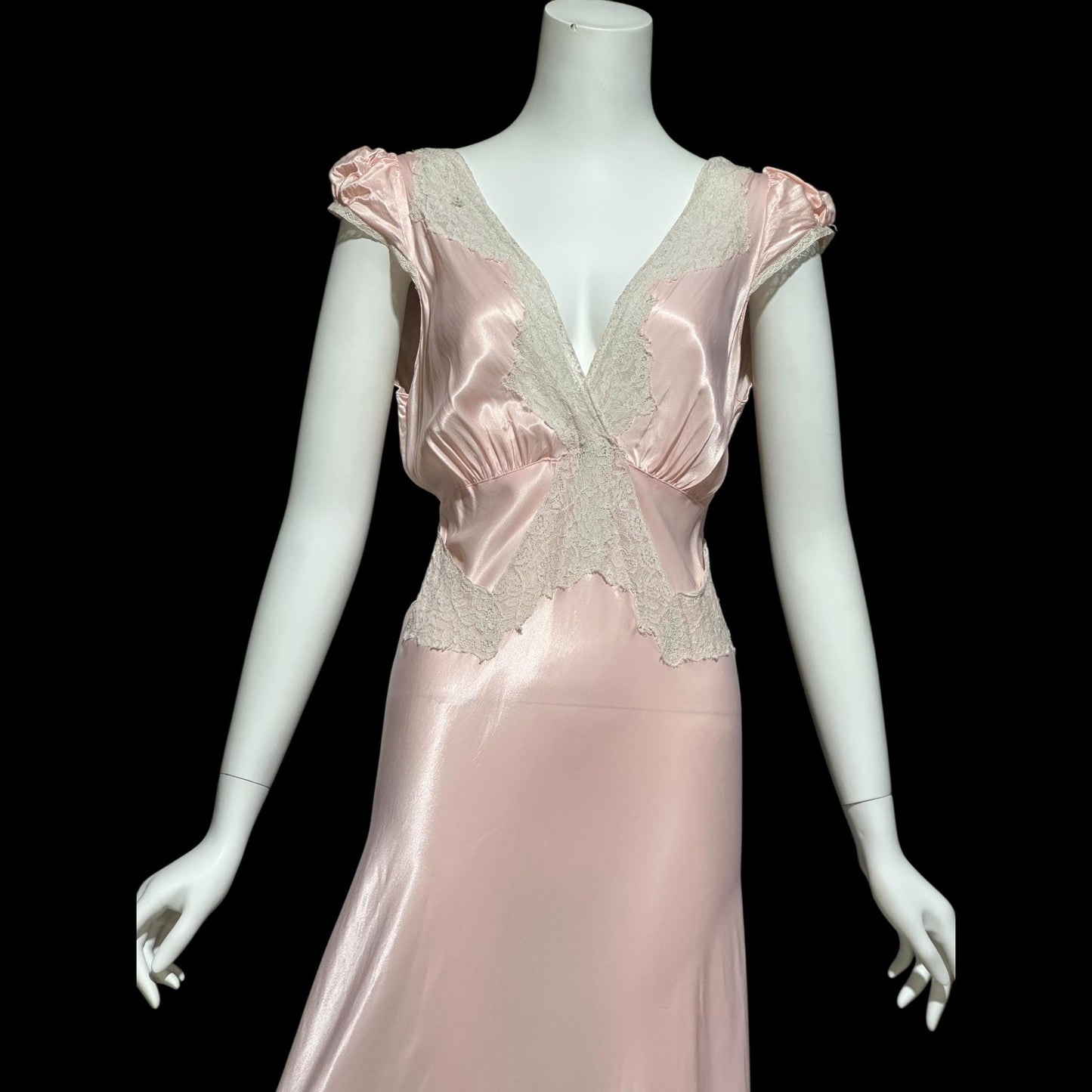 COUNTESS LAYNE, vintage 1940s nightgown slip dress, Petal pink bias cut rayon slip dress