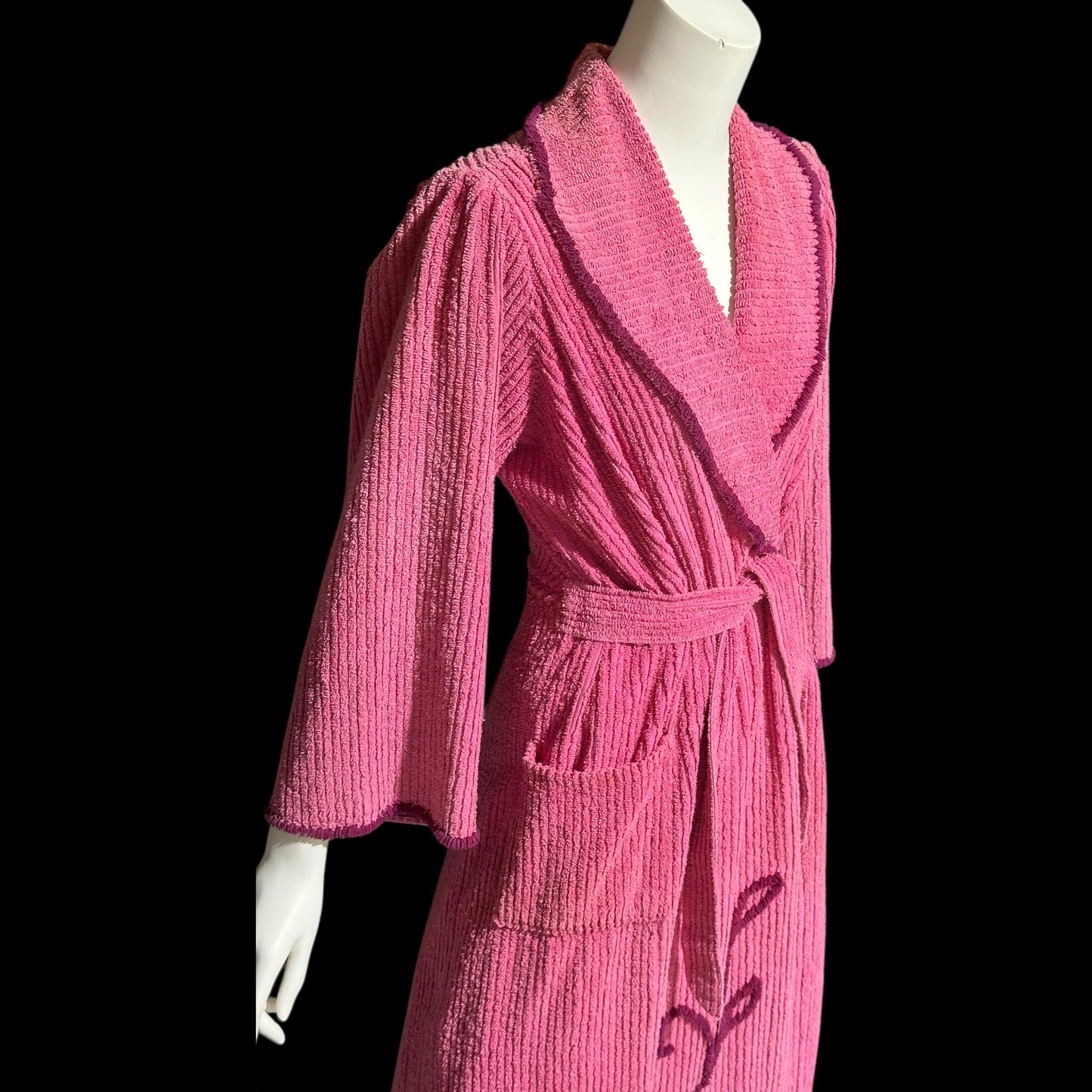 1940s vintage dressing gown robe, Raspberry Pink cotton chenille wrap front housecoat, full length hostess dress, Embroidered
