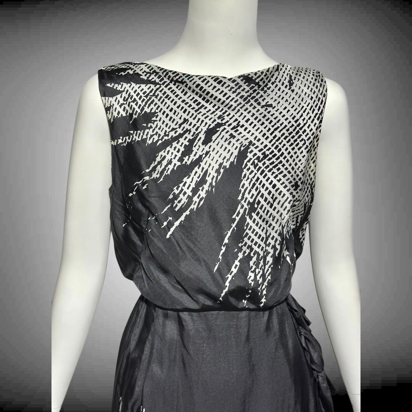 HELENA BARBIERI, vintage 1950s cocktail dress, Black and white silk wiggle dinner dress
