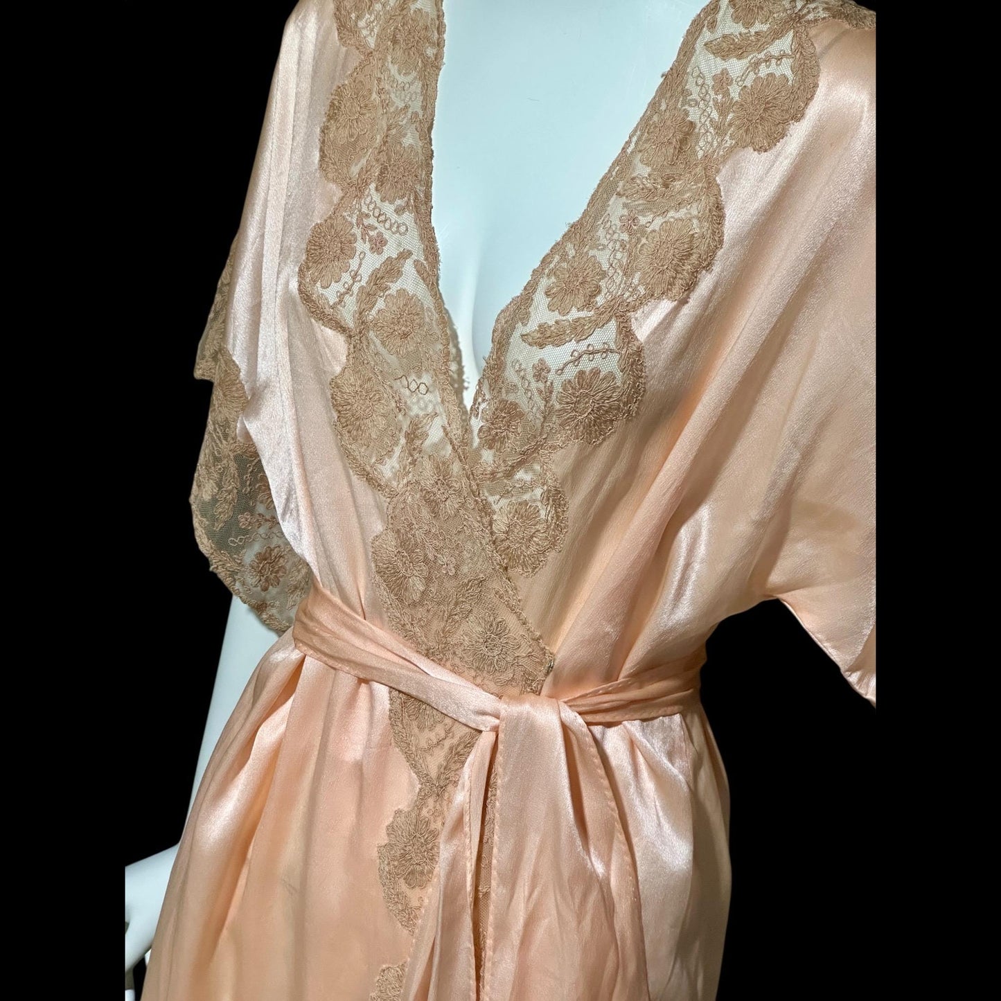 1930s vintage dressing gown robe, Shimmering Peach silk with amazing lace, wrap front house coat