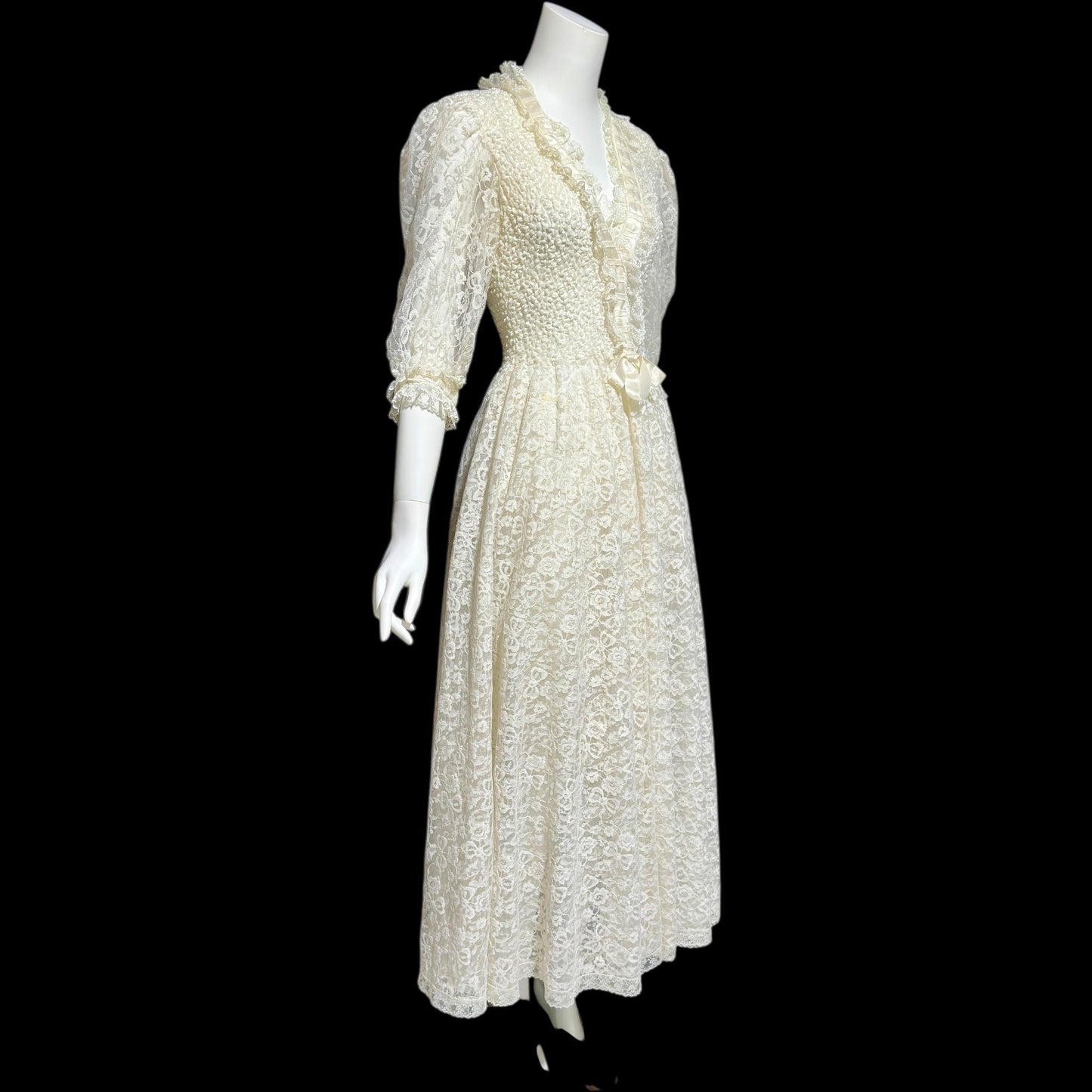 ODETTE BARSA, vintage 1950s dressing gown robe, white smocked elastic and lace bridal robe
