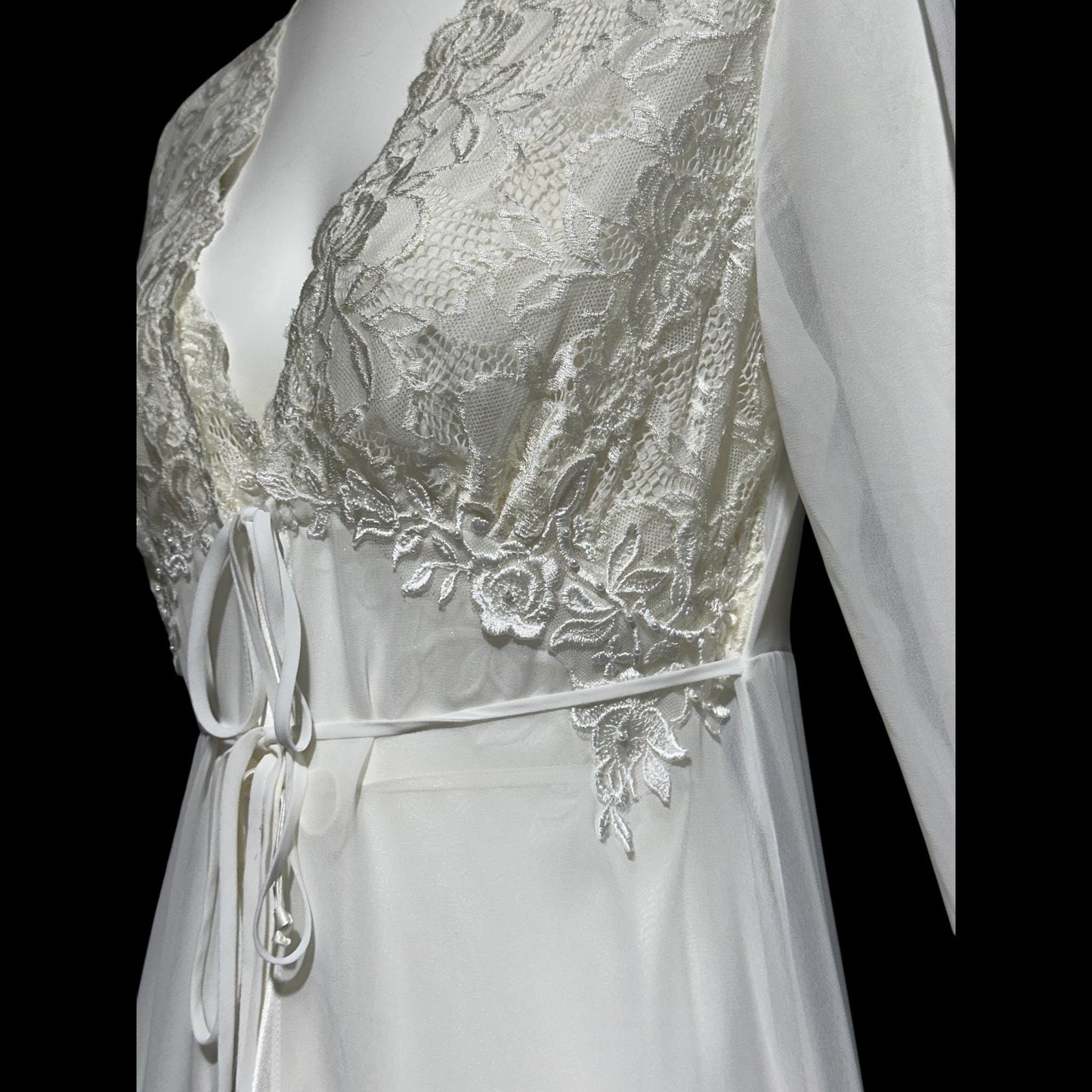 JONQUIL Diane Samandi, vintage 1980s White bridal peignoir dressing gown and slip dress
