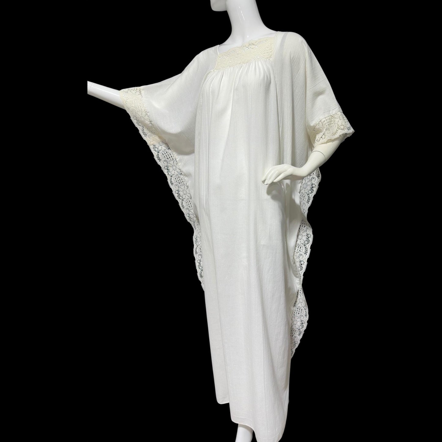 1960s Vintage caftan hostess dress, white crinkly cotton kaftan loose house dress