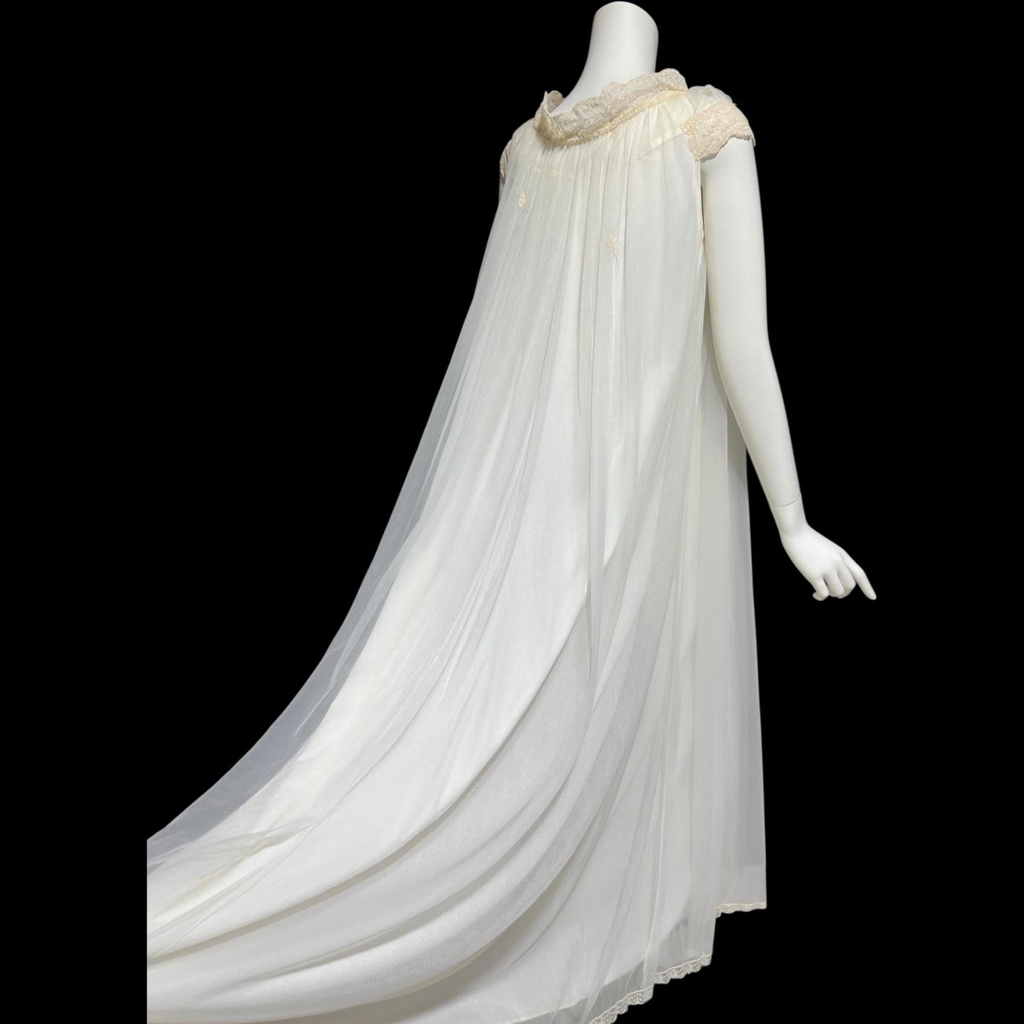 SAKS FIFTH AVENUE, vintage 1950s peignoir set, sheer white bridal nightgown slip dress and dressing gown