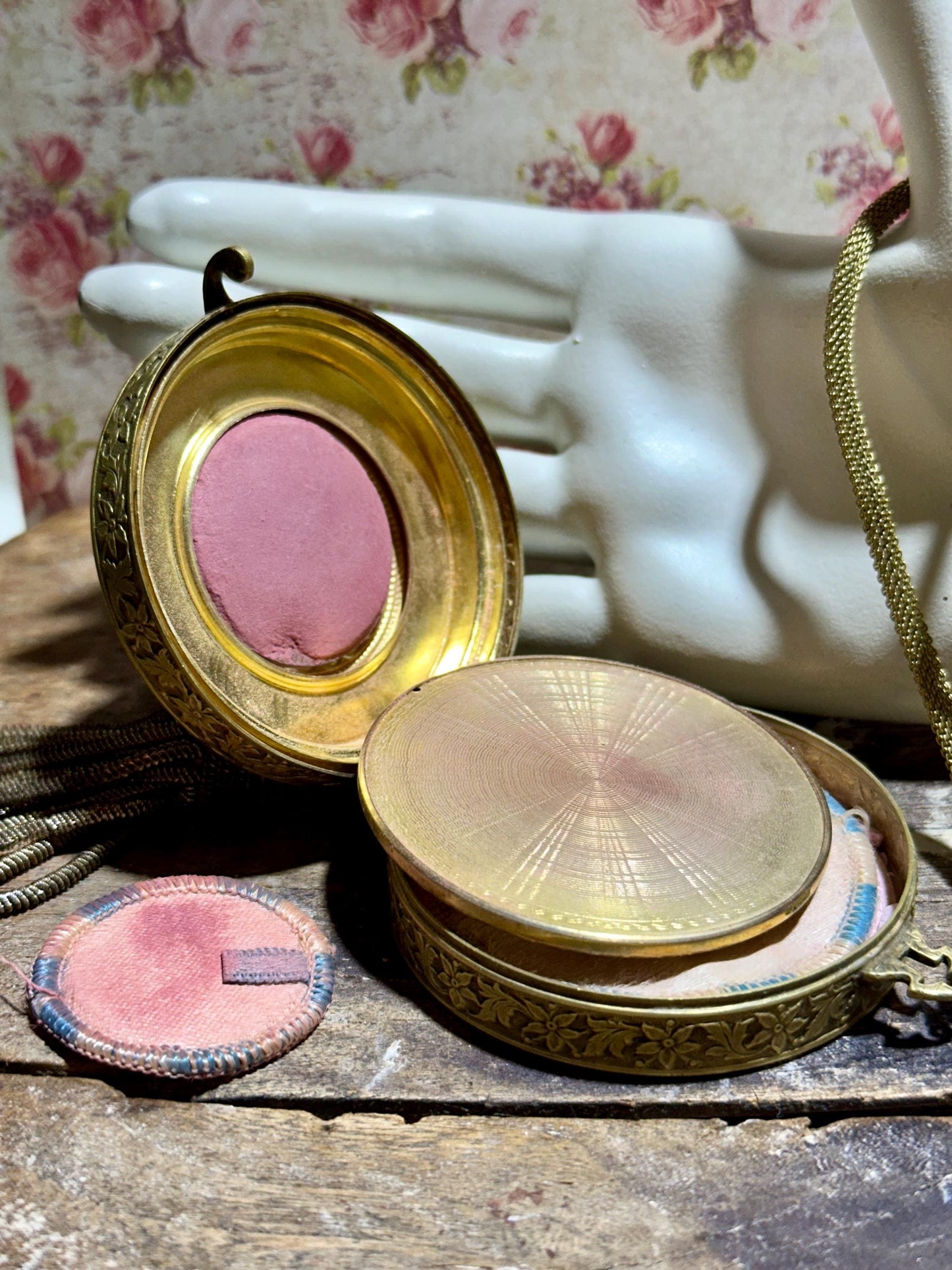 1920s vintage Antique chatelaine compact, flapper enamel mirrored wrist dance compact, double powder, blush rouge