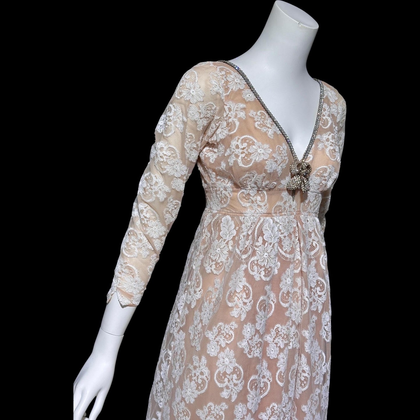 LILLIE RUBIN COLLECTION 700, vintage 1960s evening dress gown, white lace regency style formal gown