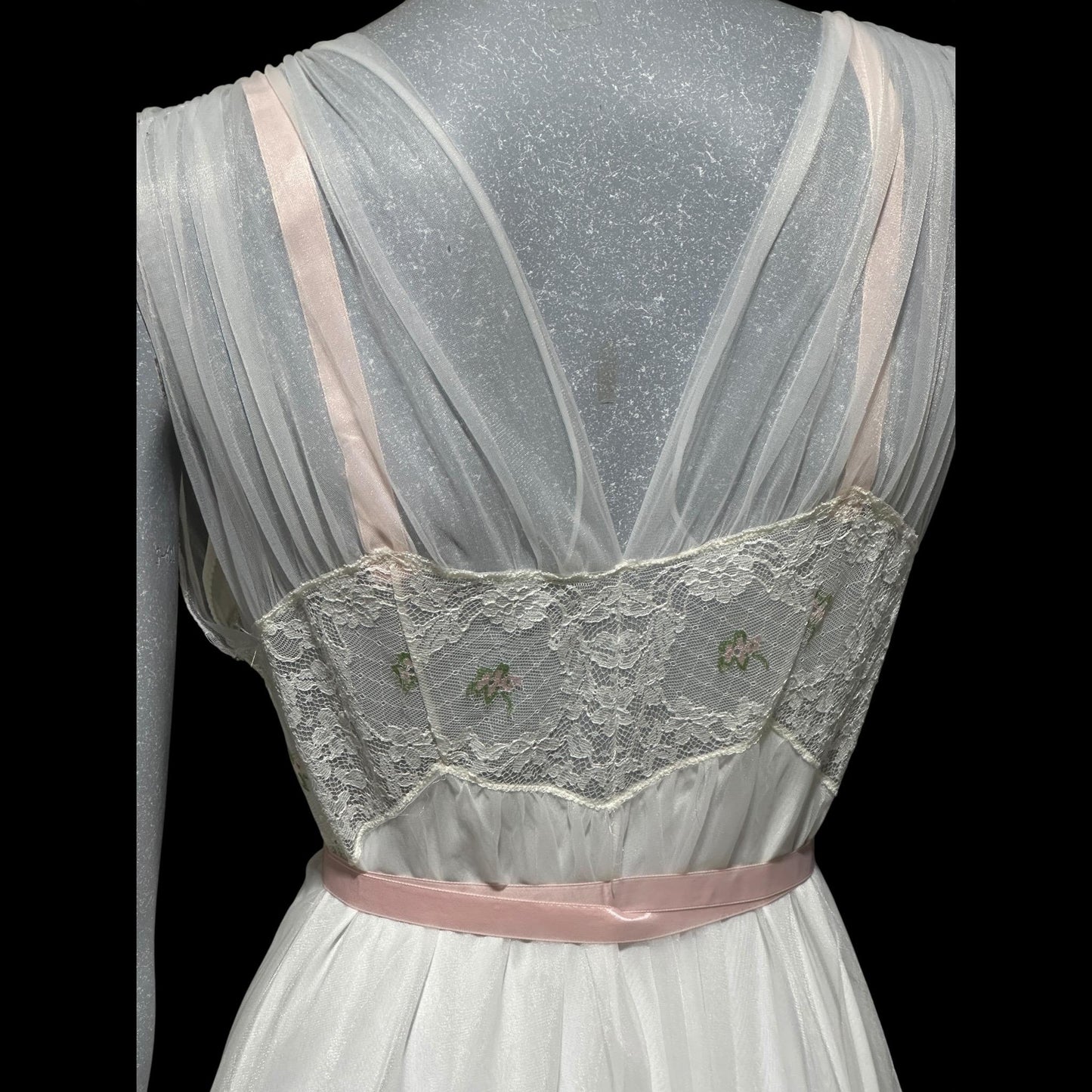 LAROS, Vintage 1940s nightgown slip dress, white double chiffon with pink embroidered flowers, wedding night dress