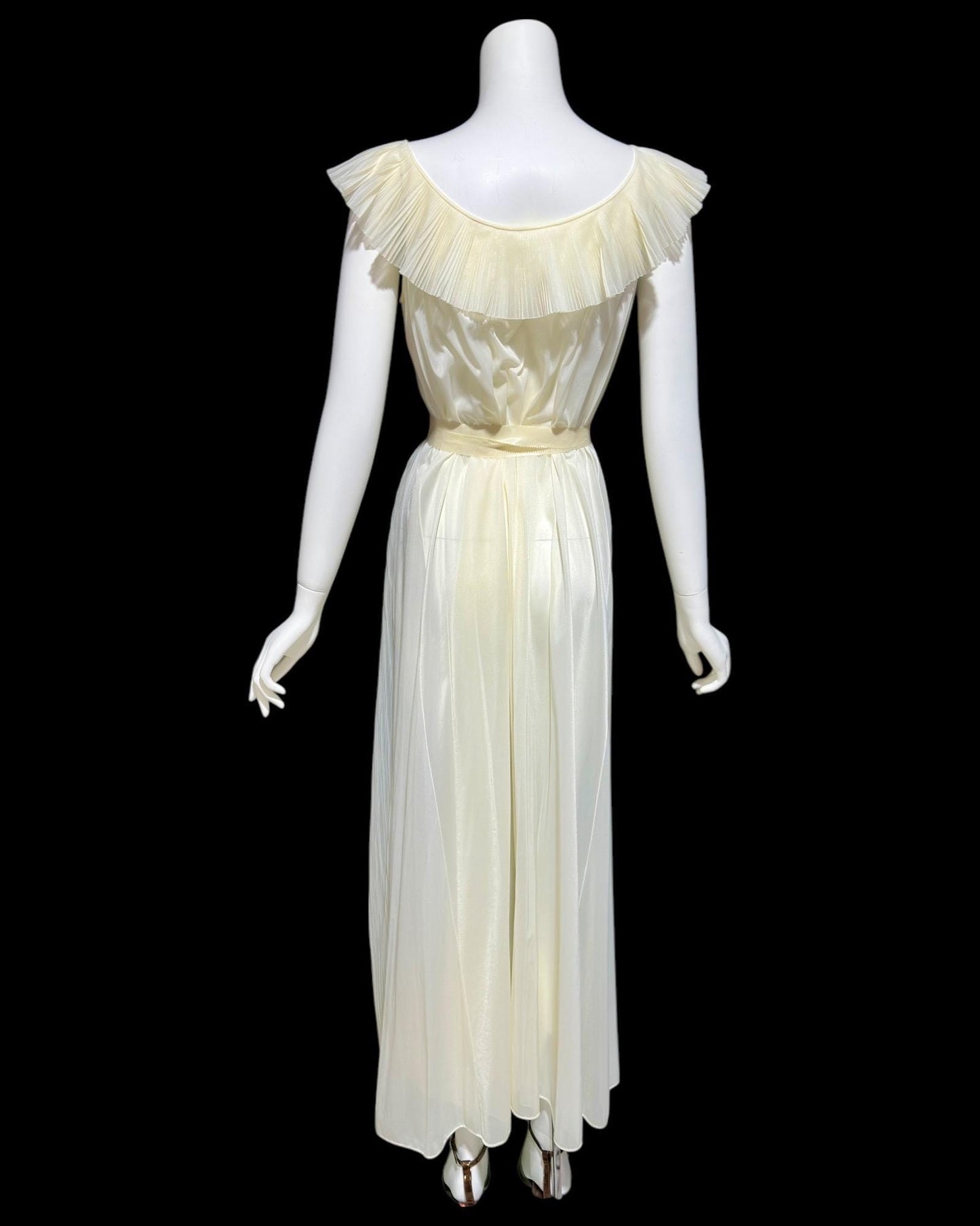 VANITY FAIR Julius Garfinckel, vintage 1940s Ivory sheer chiffon lace pleated Grecian goddess gown