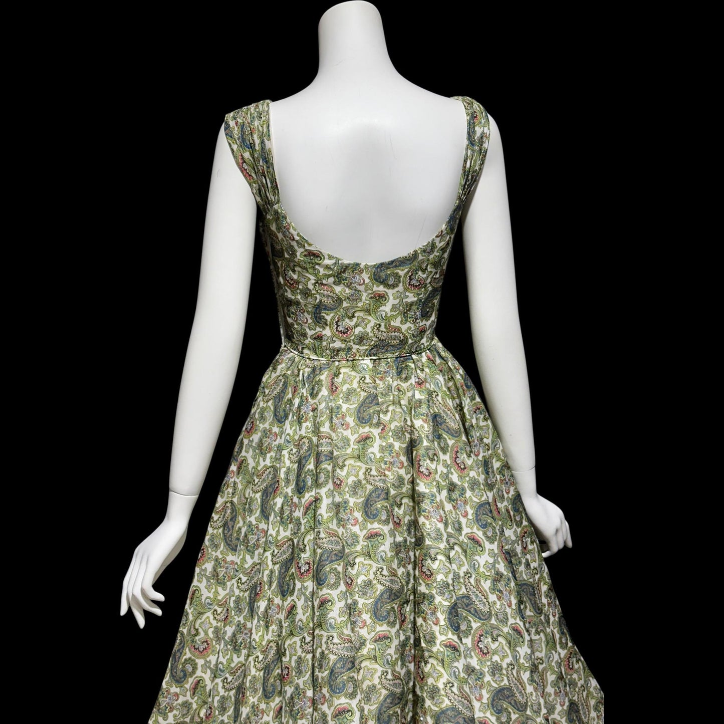 JD JUNIOR ACCENT, vintage 1940s dress, Bombshell Cocktail party sundress, Shelf bust dress, Green paisley rhinestone pinup dress