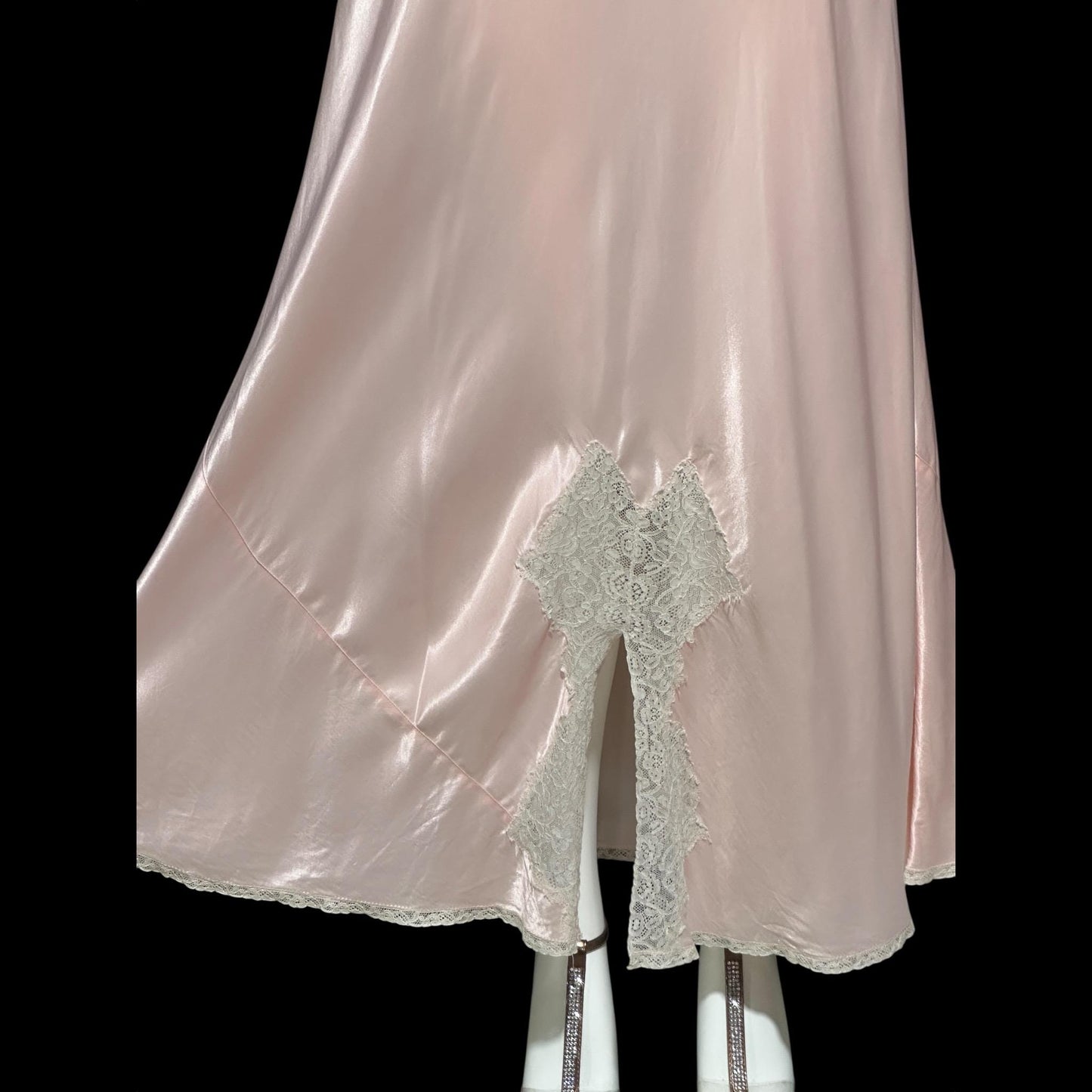COUNTESS LAYNE, vintage 1940s nightgown slip dress, Petal pink bias cut rayon slip dress