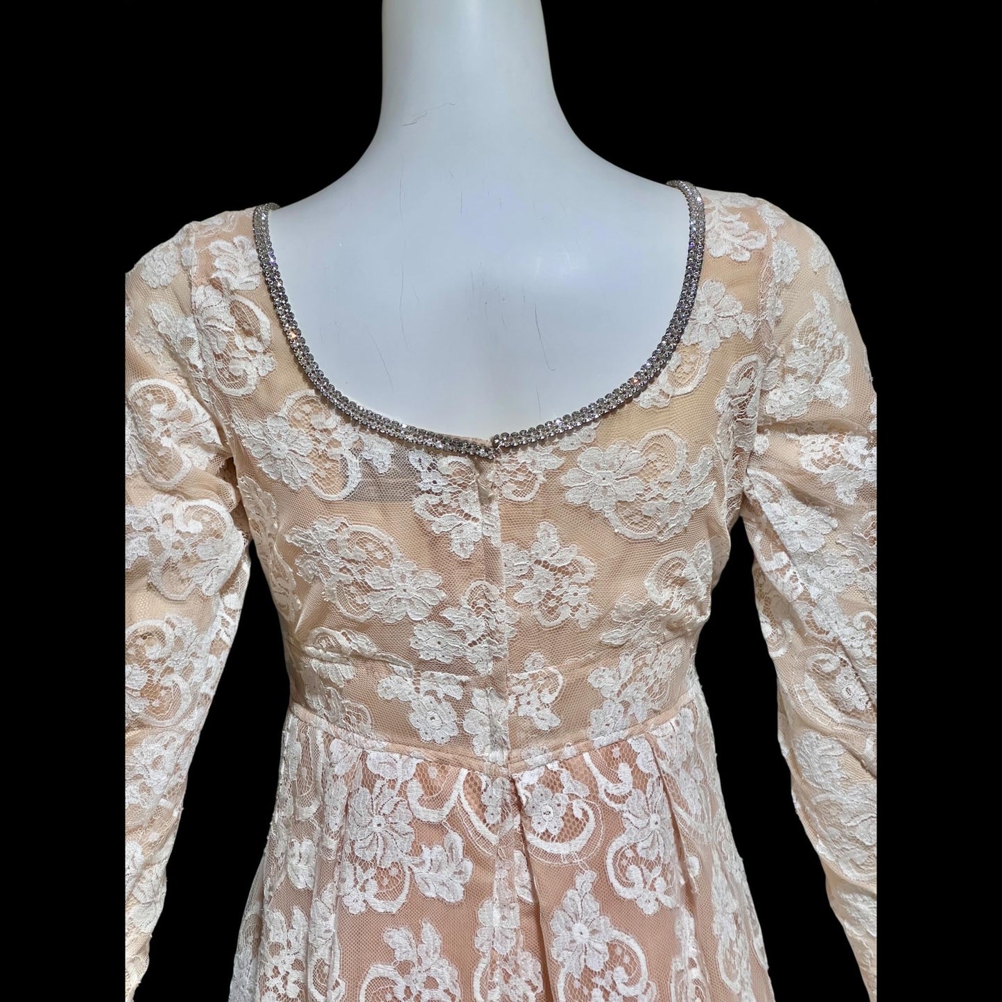 LILLIE RUBIN COLLECTION 700, vintage 1960s evening dress gown, white lace regency style formal gown