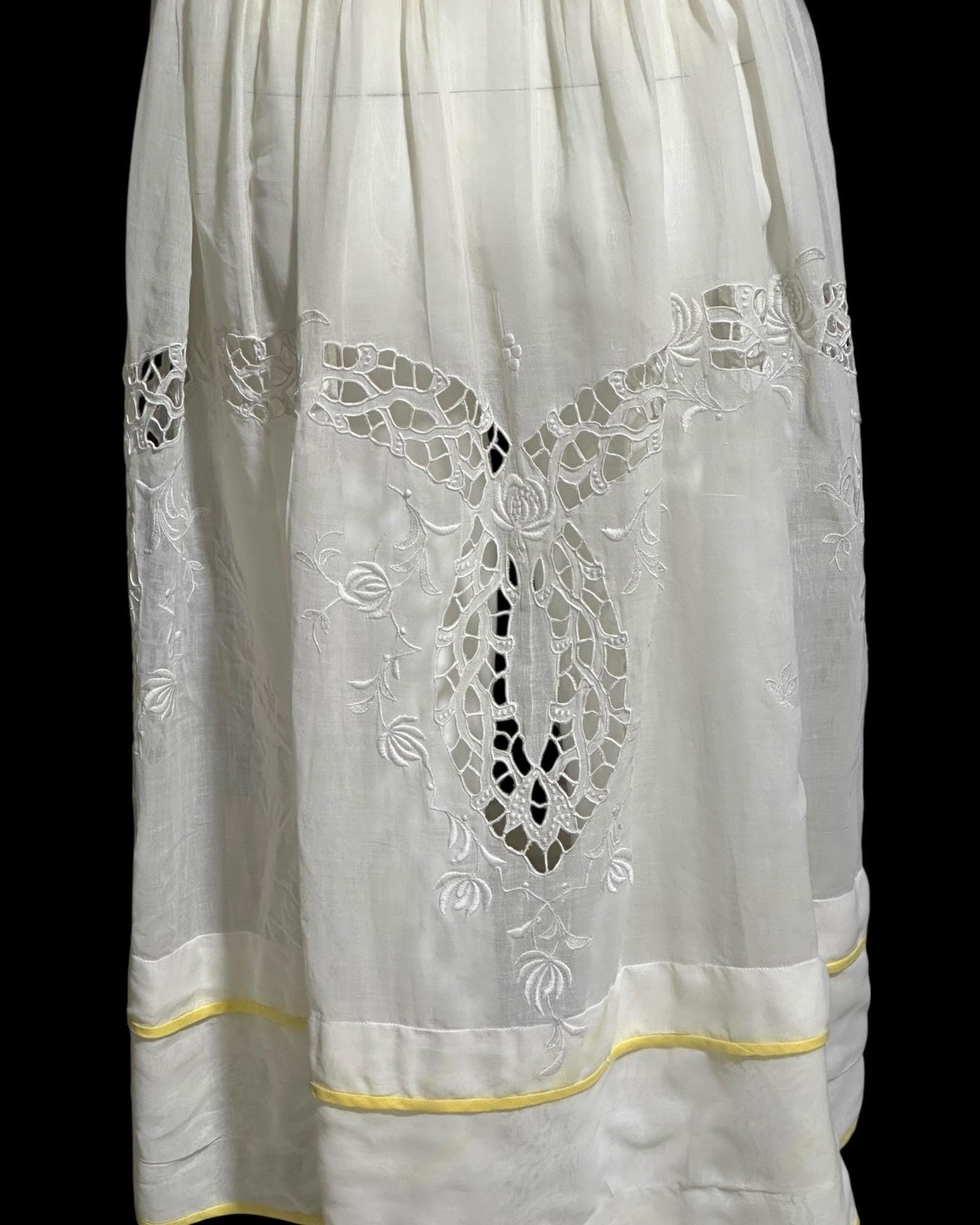 1920s vintage dress, Antique Hungarian sheer White cotton batiste shift lawn dress