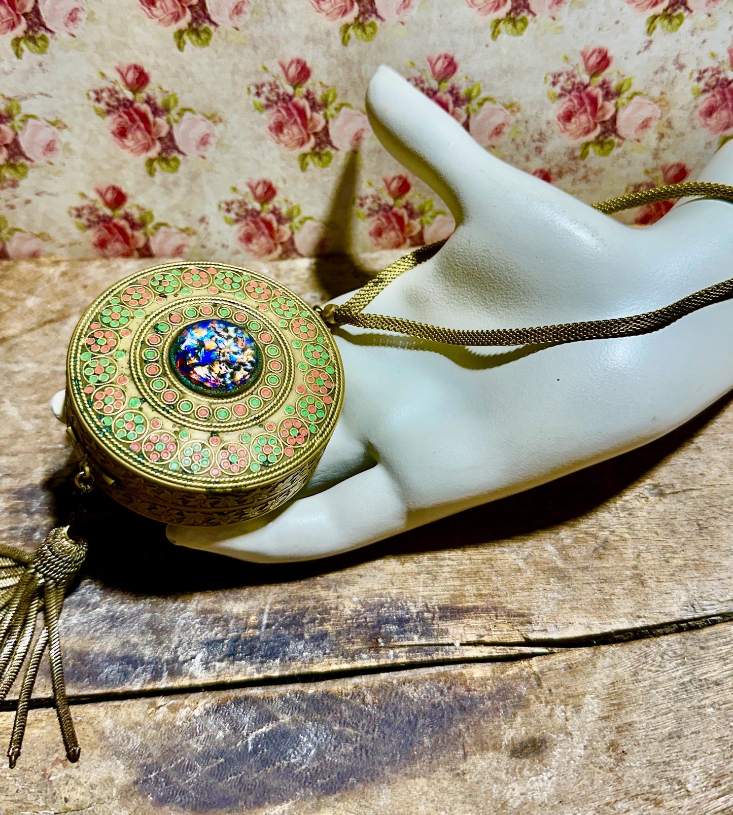 1920s vintage Antique chatelaine compact, flapper enamel mirrored wrist dance compact, double powder, blush rouge