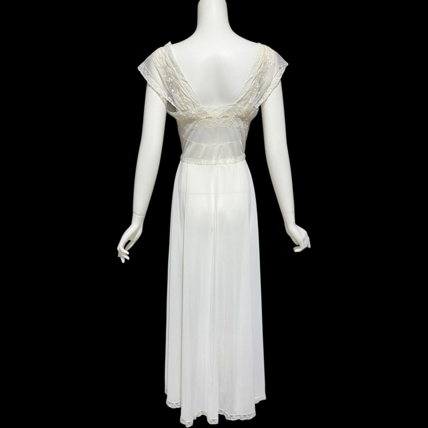 KAYSER LUXITE, vintage 1940s nightgown slip dress, white nylon full sweep bridal night dress