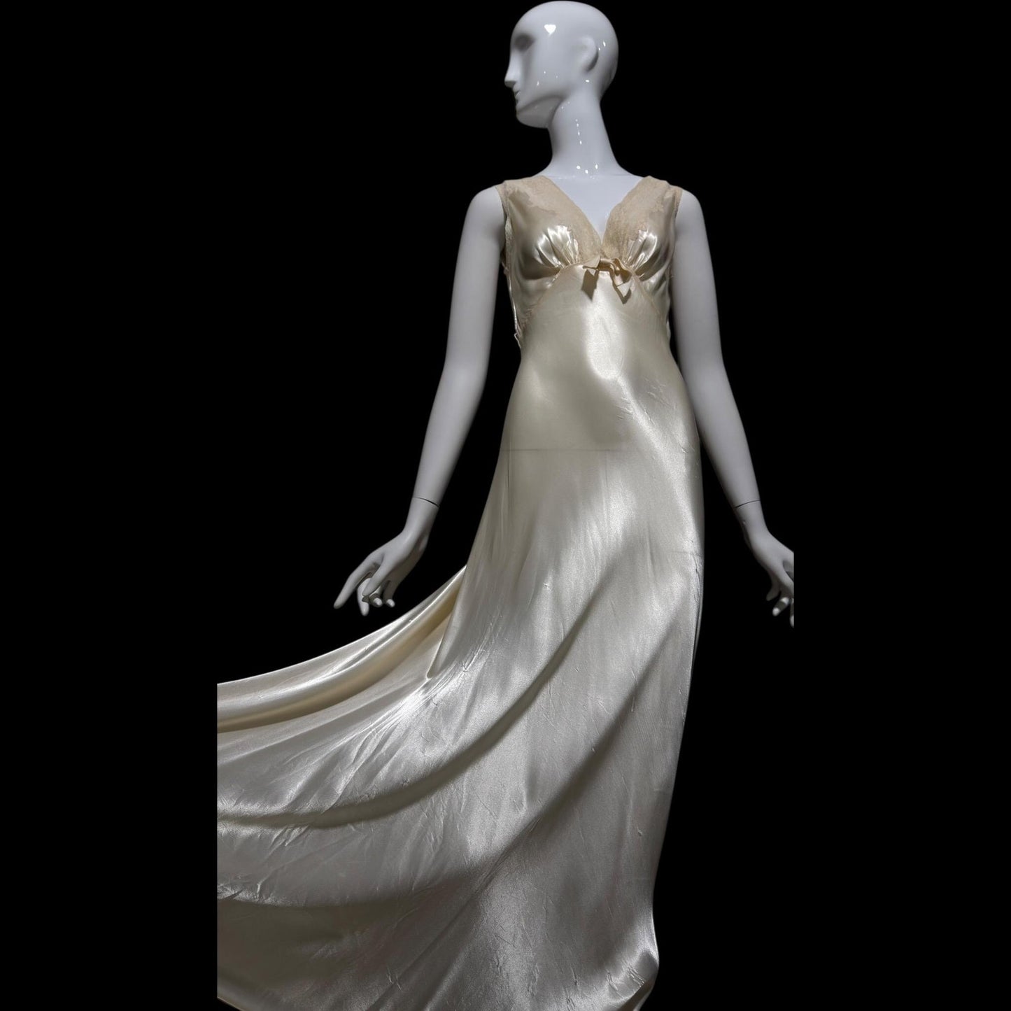 LADY DUFF vintage Nightgown slip dress, 1940s pearly white negligee lingerie dress