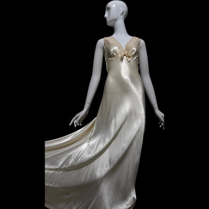 LADY DUFF vintage Nightgown slip dress, 1940s pearly white negligee lingerie dress