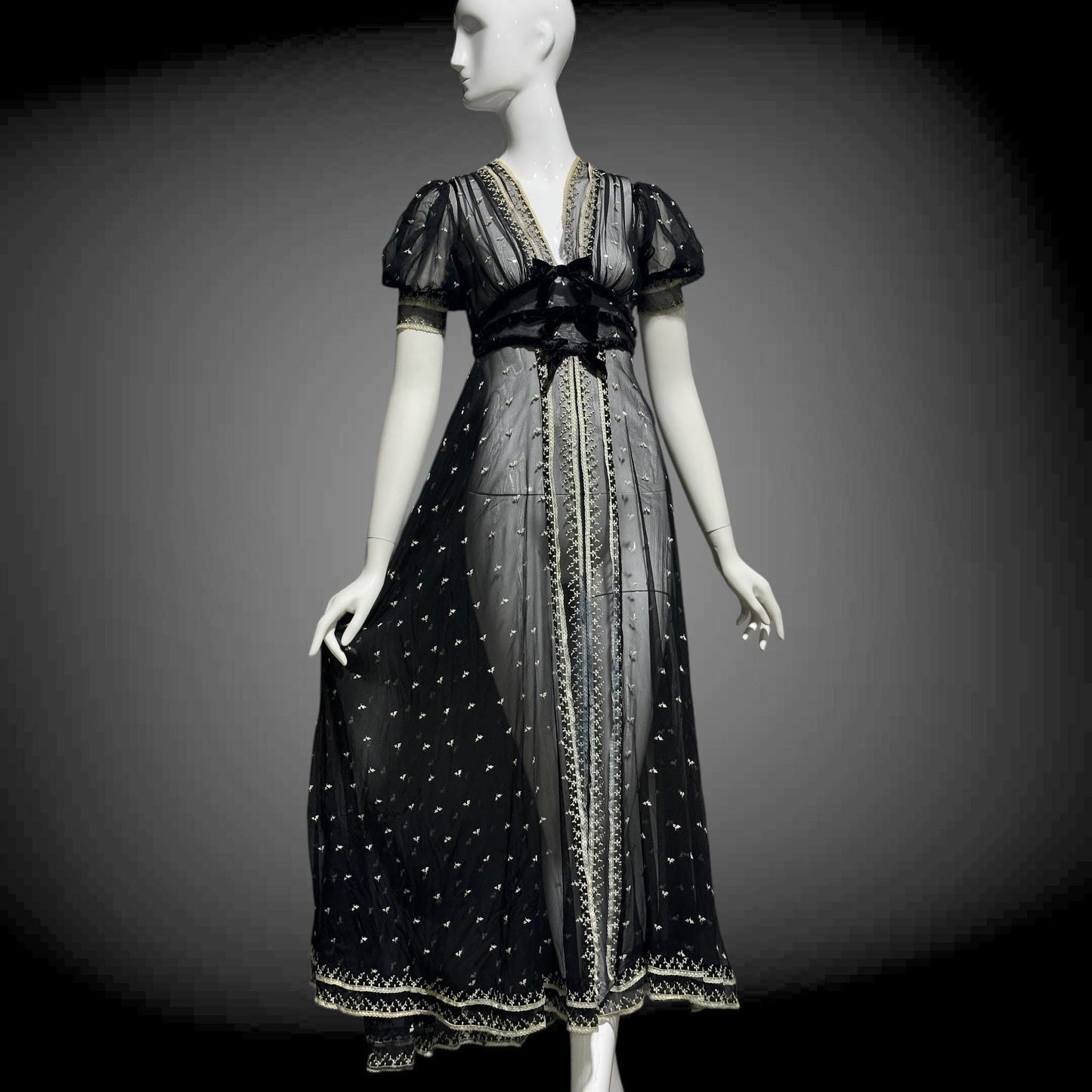 1930s Vintage Sheer Lace Evening Dress: Black embroidered babydoll Dress