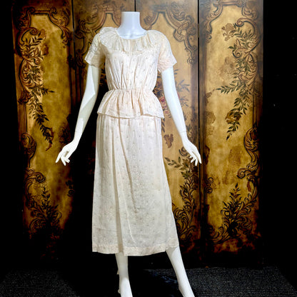 1930s vintage Cotton Day Dress, Ruffle Collar Peplum Batiste Casual Dress