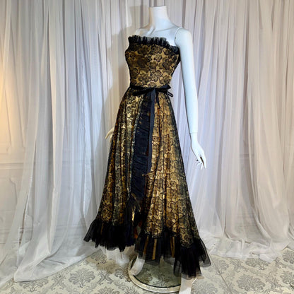 1940s vintage evening dress gown, strapless black lace full skirt ruffle gown