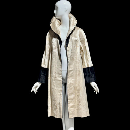 1950s Vintage evening swing coat, Reversible pearl and black shiny silk damask butterfly opera coat