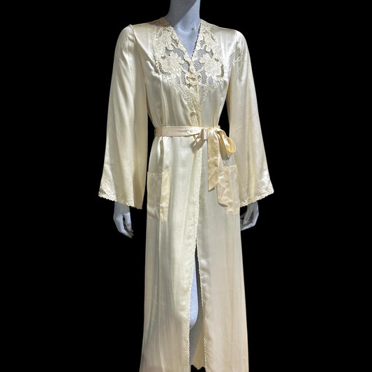 PEONY vintage 1950s dressing gown robe, 100% silk creamy white embroidered robe house coat
