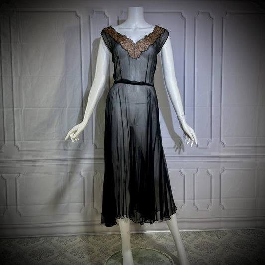 1950s VINTAGE DRESSES & Evening Gowns from VintageDressCloset VINTAGE DRESS CLOSET 1950s VINTAGE DRESSES & Evening Gowns from VintageDressCloset VINTAGE DRESS CLOSET