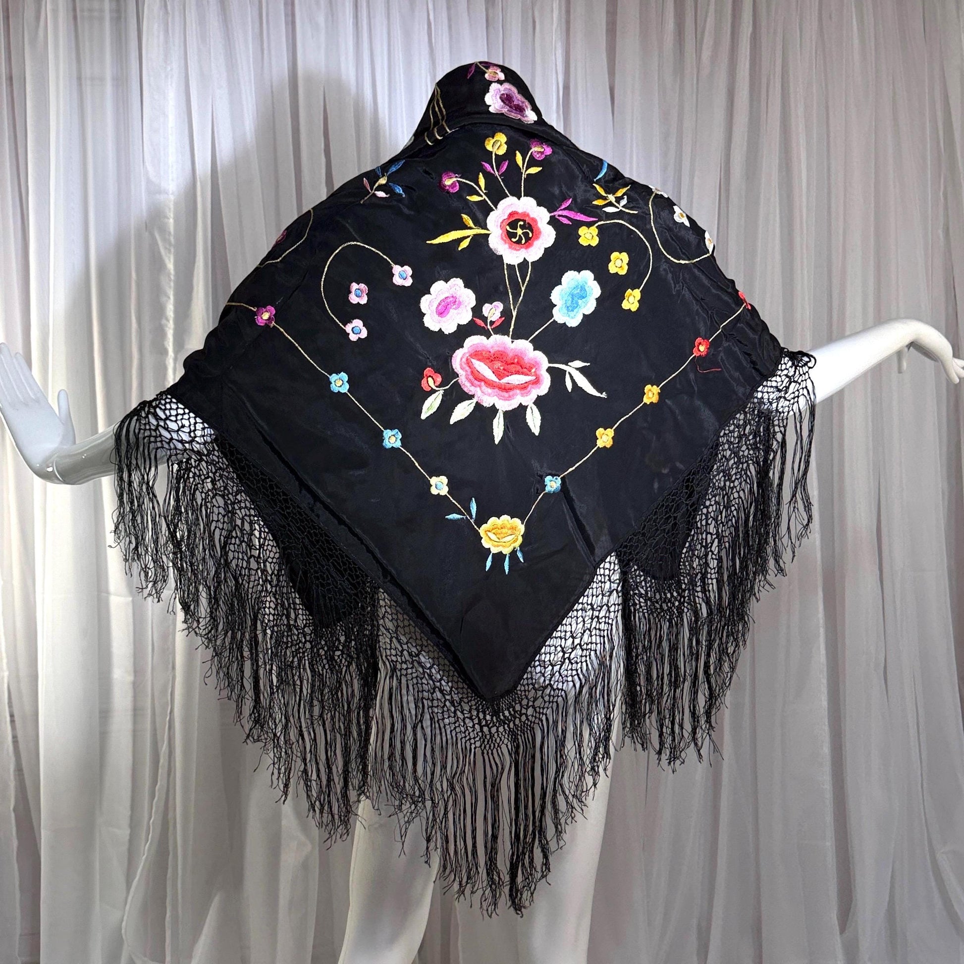 1960s Vintage Spanish Shawl, Black Embroidered Roses Fringe wrap, Piano shawl, 38 inches