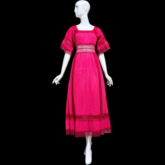 1970s Vintage Mexican evening wedding Dress, Hot Pink cotton crochet maxi dress
