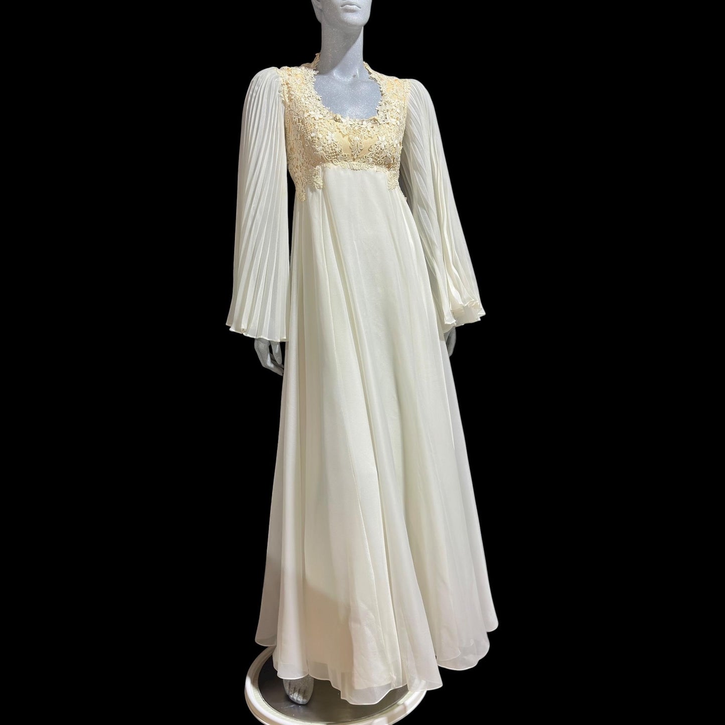 1970s vintage Wedding dress gown, White pleated bell sleeve gown, Hippie Bohemian dress