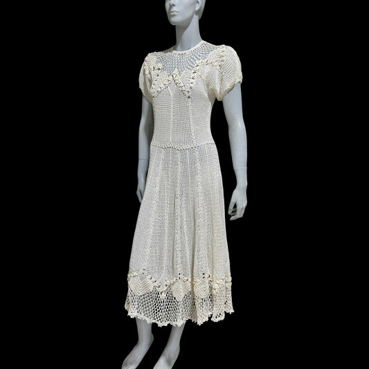 1970s vintage white crochet dress, all cotton blouson shirtdress, midi length