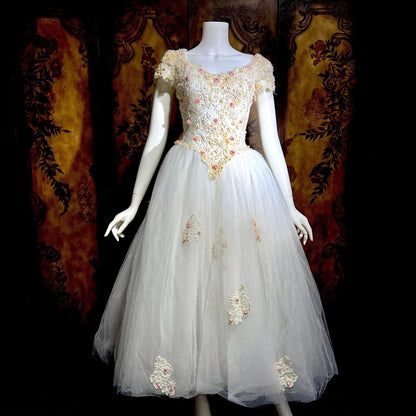 1980s Vintage Wedding Dress, Basque waist and tulle skirt Rosettes sequins and beads Ball Gown