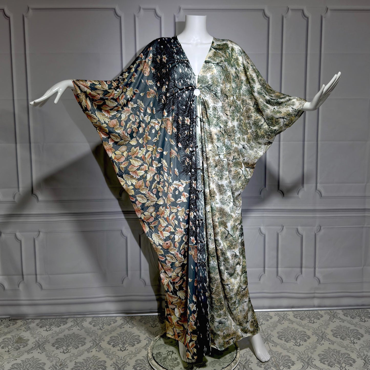 GEORGIE KEYLOUN Vintage 1960s Kaftan Dress, Op Art Koi Fish Party Hostess Caftan