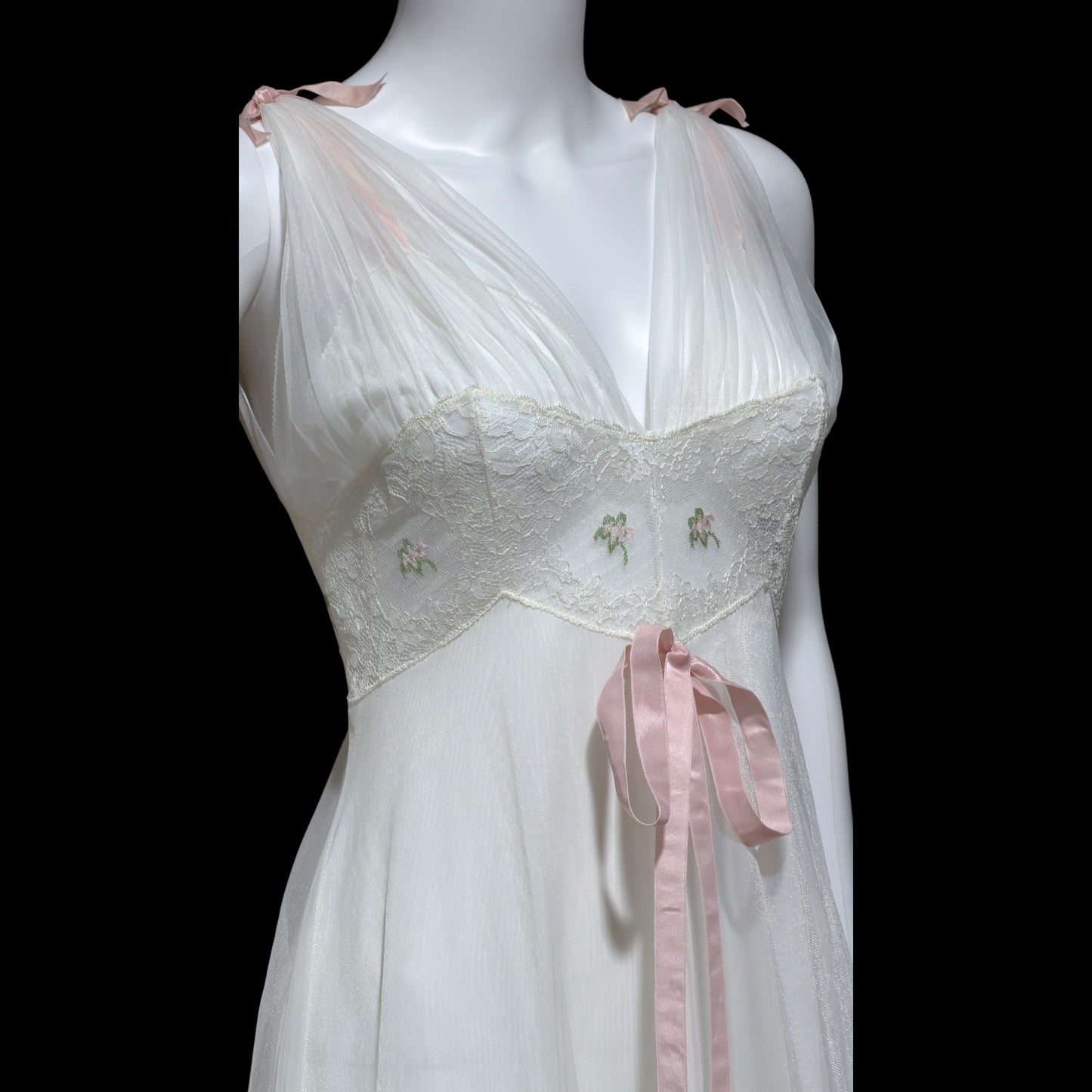 LAROS, Vintage 1940s nightgown slip dress, white double chiffon with pink embroidered flowers, wedding night dress
