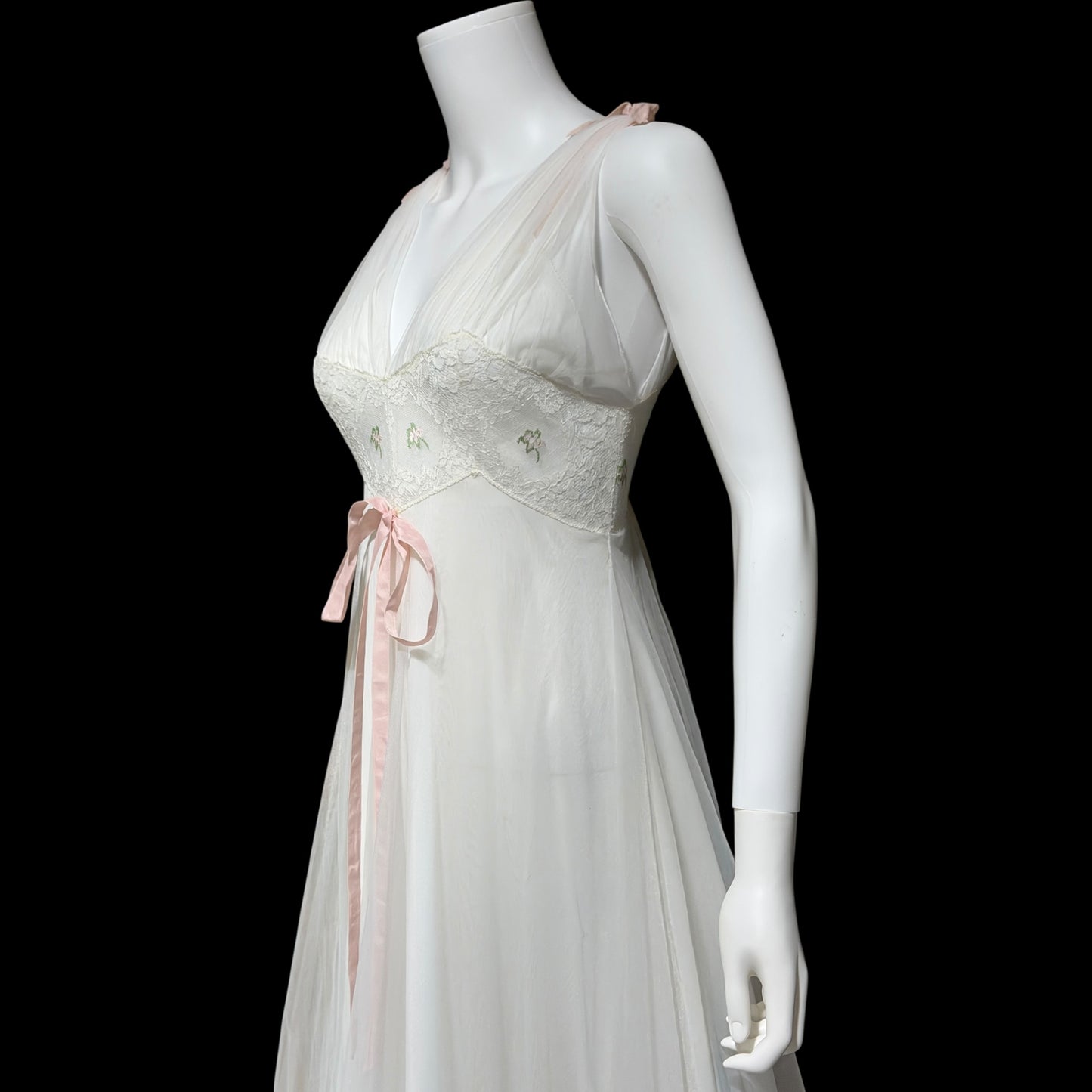 LAROS, Vintage 1940s nightgown slip dress, white double chiffon with pink embroidered flowers, wedding night dress