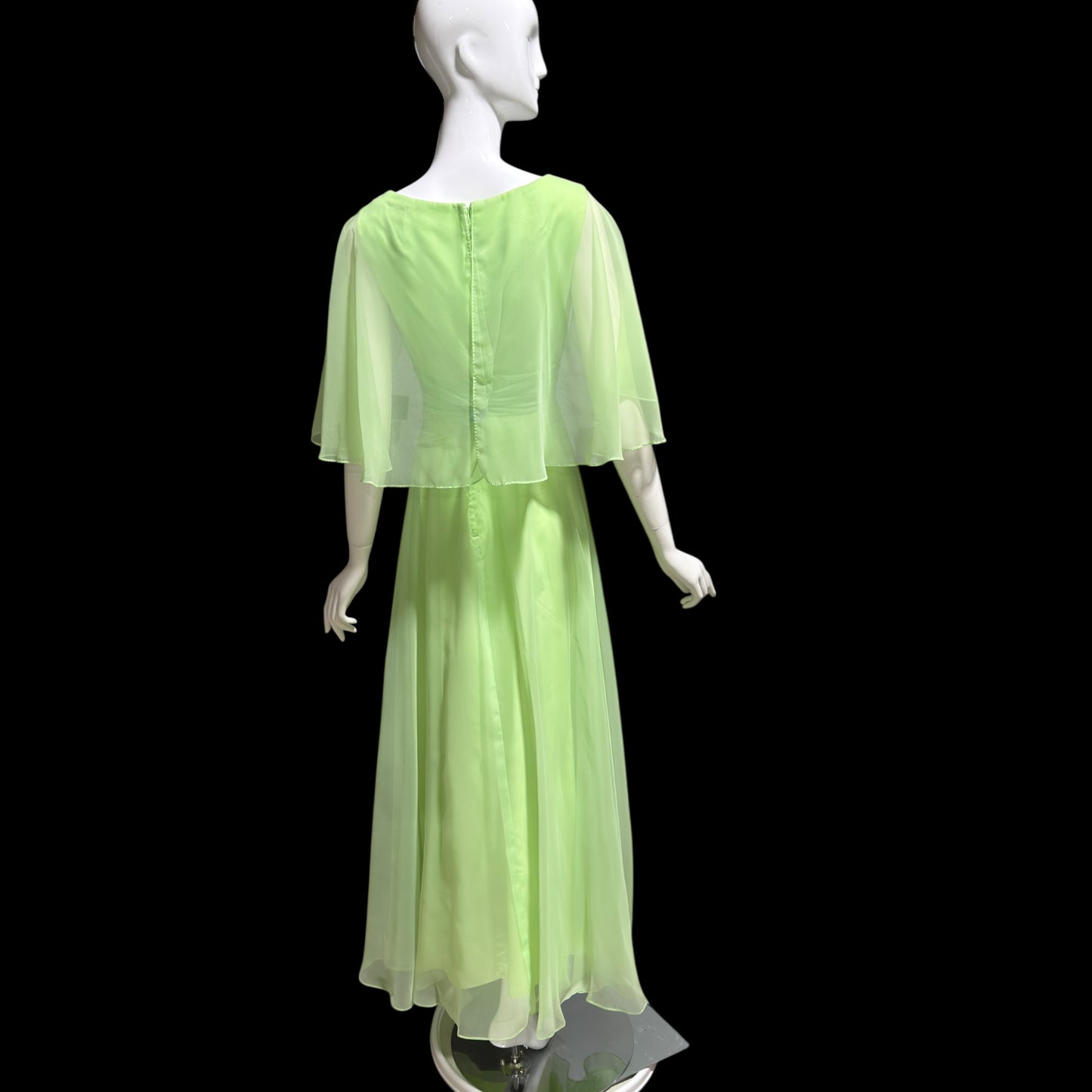 MISS ELLIETTE, vintage 1970s evening dress gown, minty pistachio green poly chiffon dress