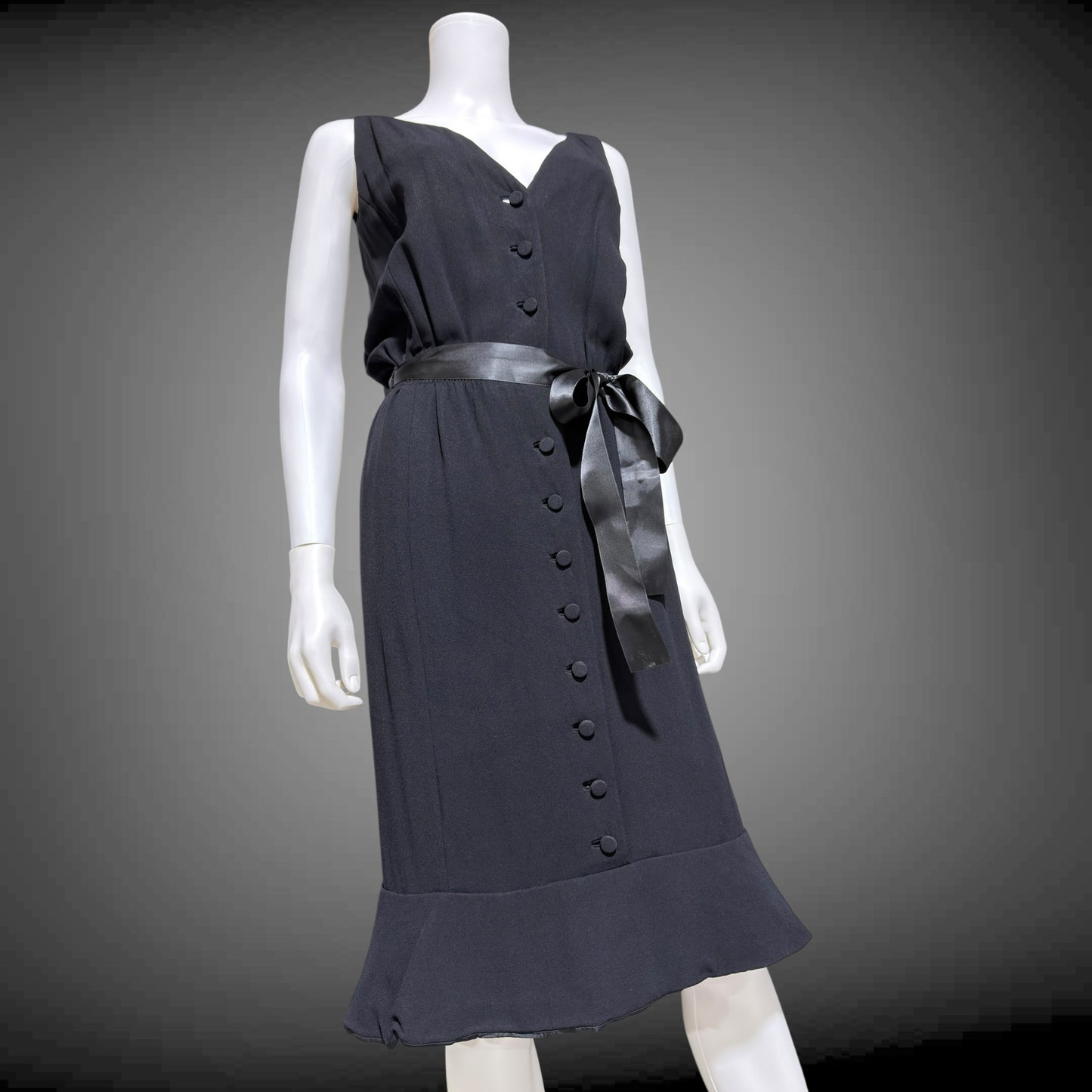 GEOFFREY BEENE vintage 1960s little black dinner & cocktails dress or day dress