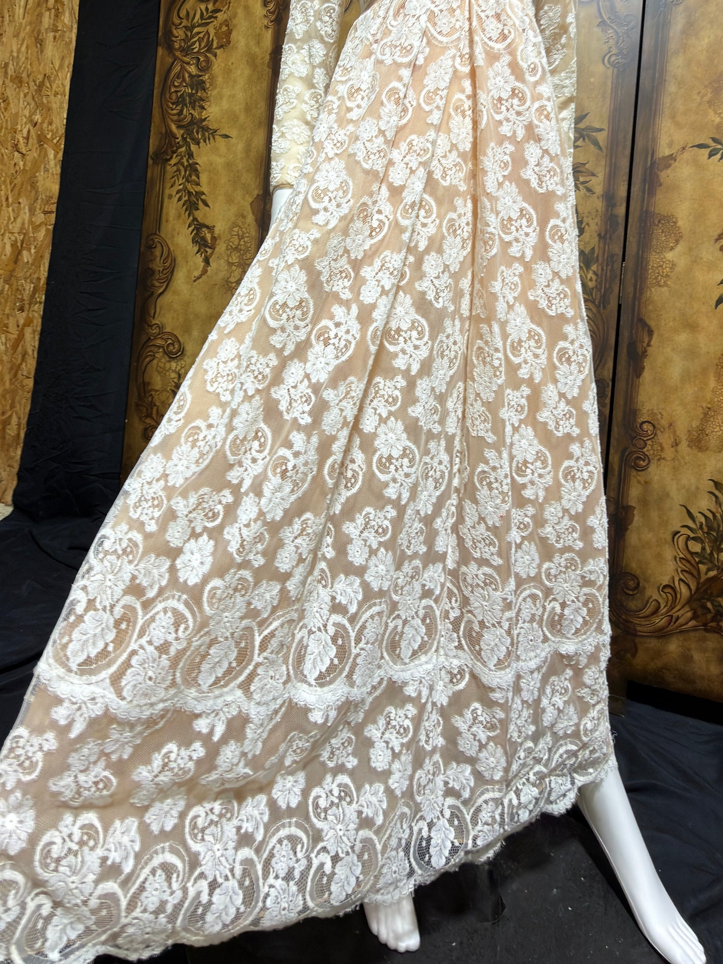 LILLIE RUBIN COLLECTION 700, vintage 1960s evening dress gown, white lace regency style formal gown
