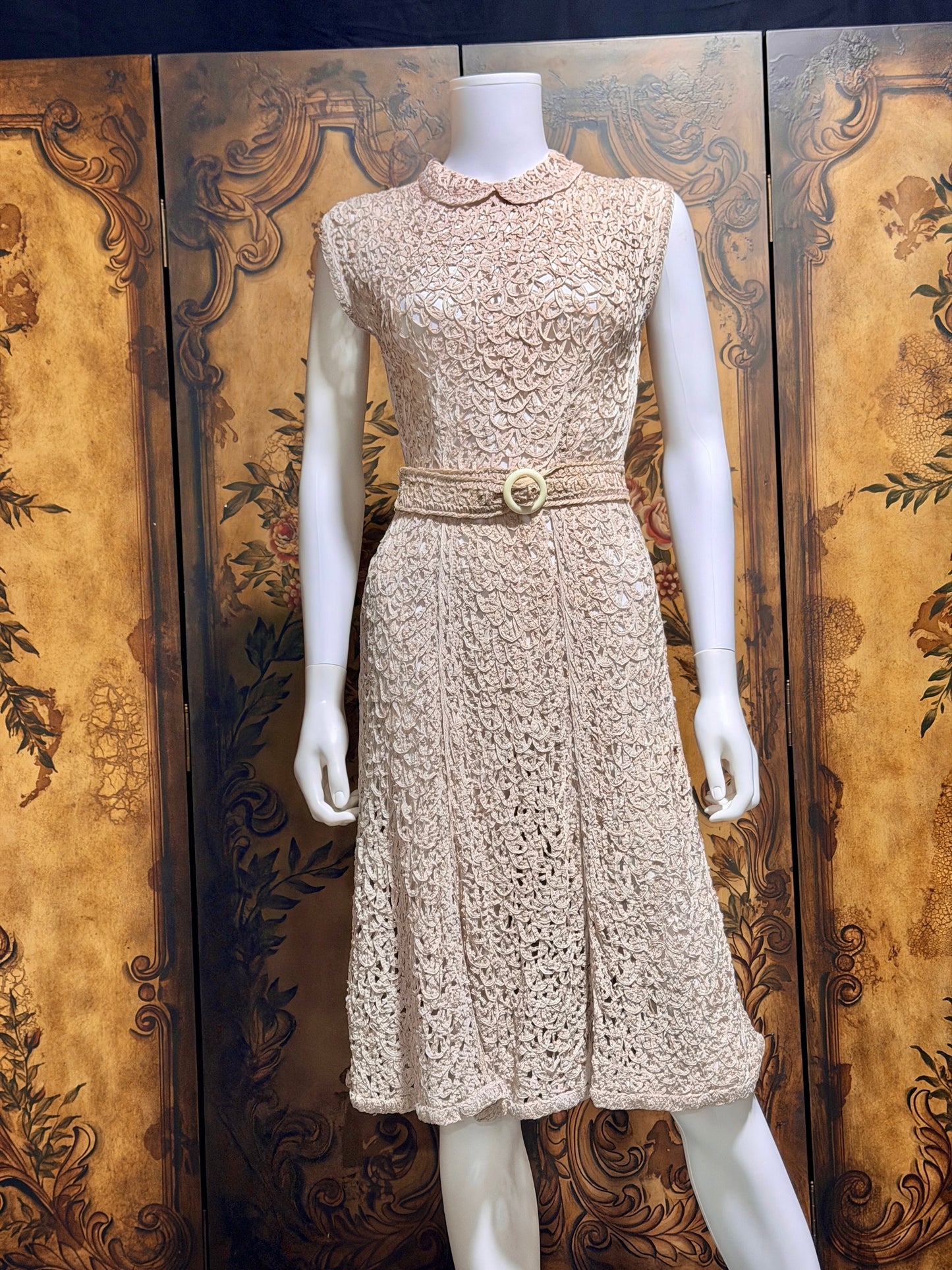 1930s vintage Tape Lace Dress, Dusty Mauve shirt day dress with peter pan collar