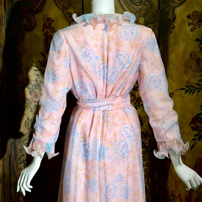 PERFECT NEGLIGEE, vintage 1960s dressing gown, soft pink & blue floral house coat lounging robe