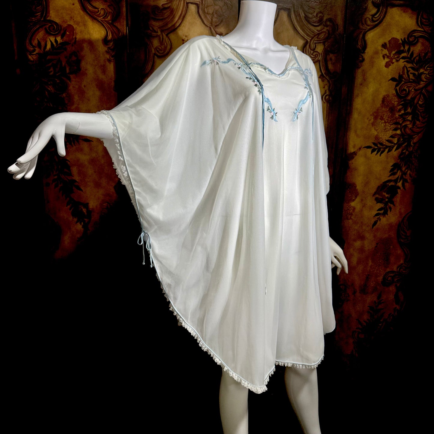 PEDRO RODRIGUEZ Couture Internationale, vintage 1960s caftan robe, sheer double layer chiffon white poncho cape loungewear
