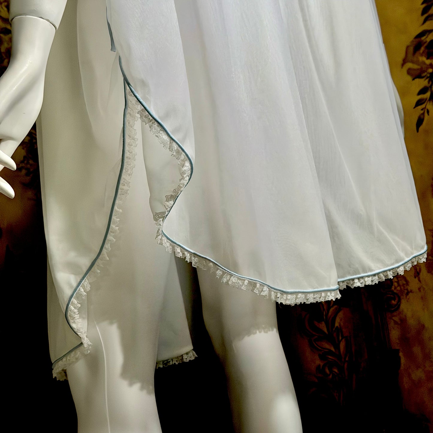 PEDRO RODRIGUEZ Couture Internationale, vintage 1960s caftan robe, sheer double layer chiffon white poncho cape loungewear