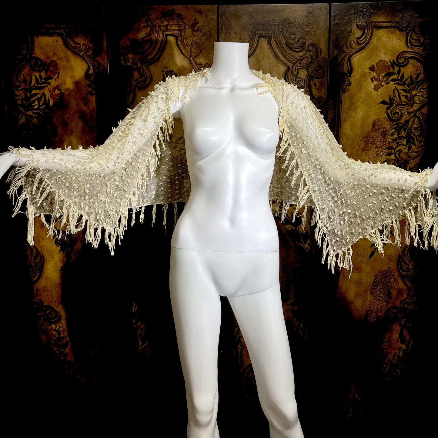 Victorian Edwardian fringed shawl scarf, 1900s Creamy White net and yarn Bridal Wrap