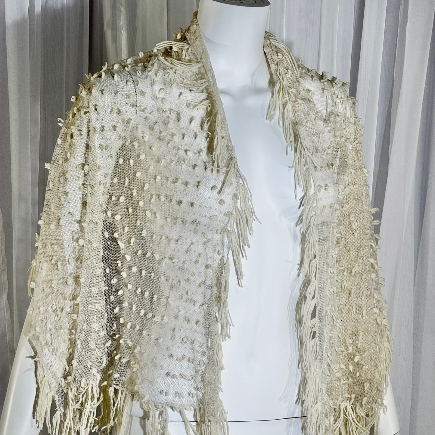 Victorian Edwardian fringed shawl scarf, 1900s Creamy White net and yarn Bridal Wrap