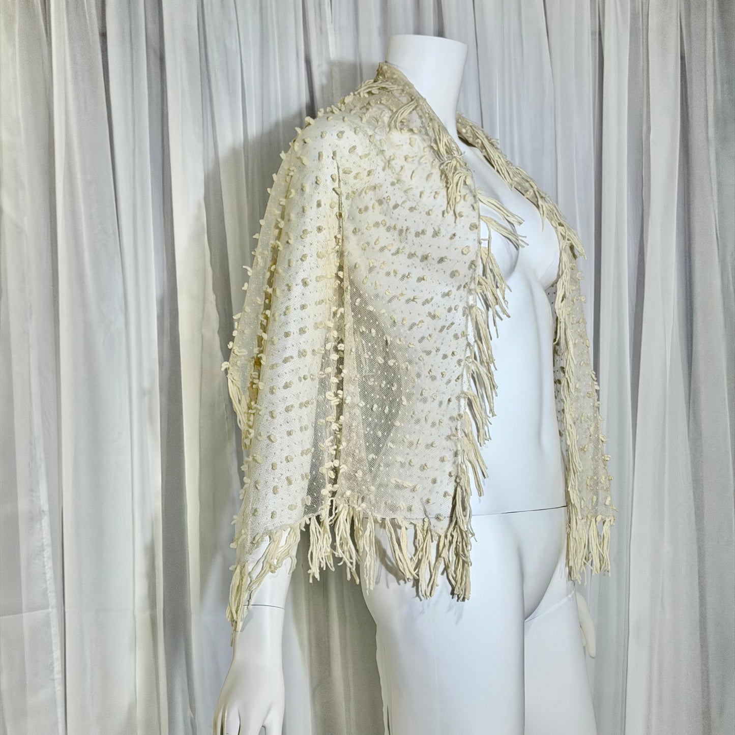 Victorian Edwardian fringed shawl scarf, 1900s Creamy White net and yarn Bridal Wrap