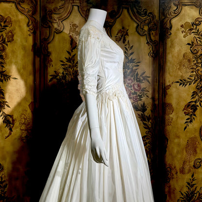 PRISCILLA of BOSTON 1950s designer vintage wedding dress gown, white silk and lace bridal gown