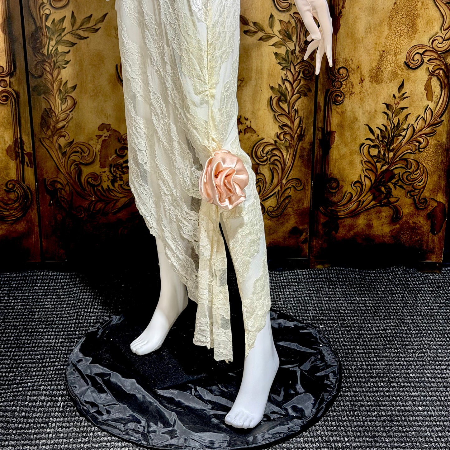 LORRIE KABALA Vintage 1980s wedding dress, white lace high neck sequins beads, removable sleeves & gloves